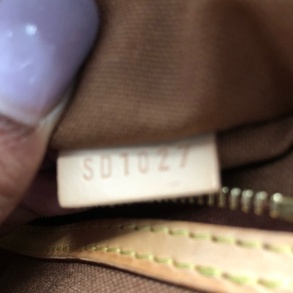 Authentic Louis Vuitton Monogram Bag - Picture 5 of 8